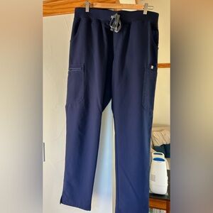 Figs Women’s Yola Scrub pants, large